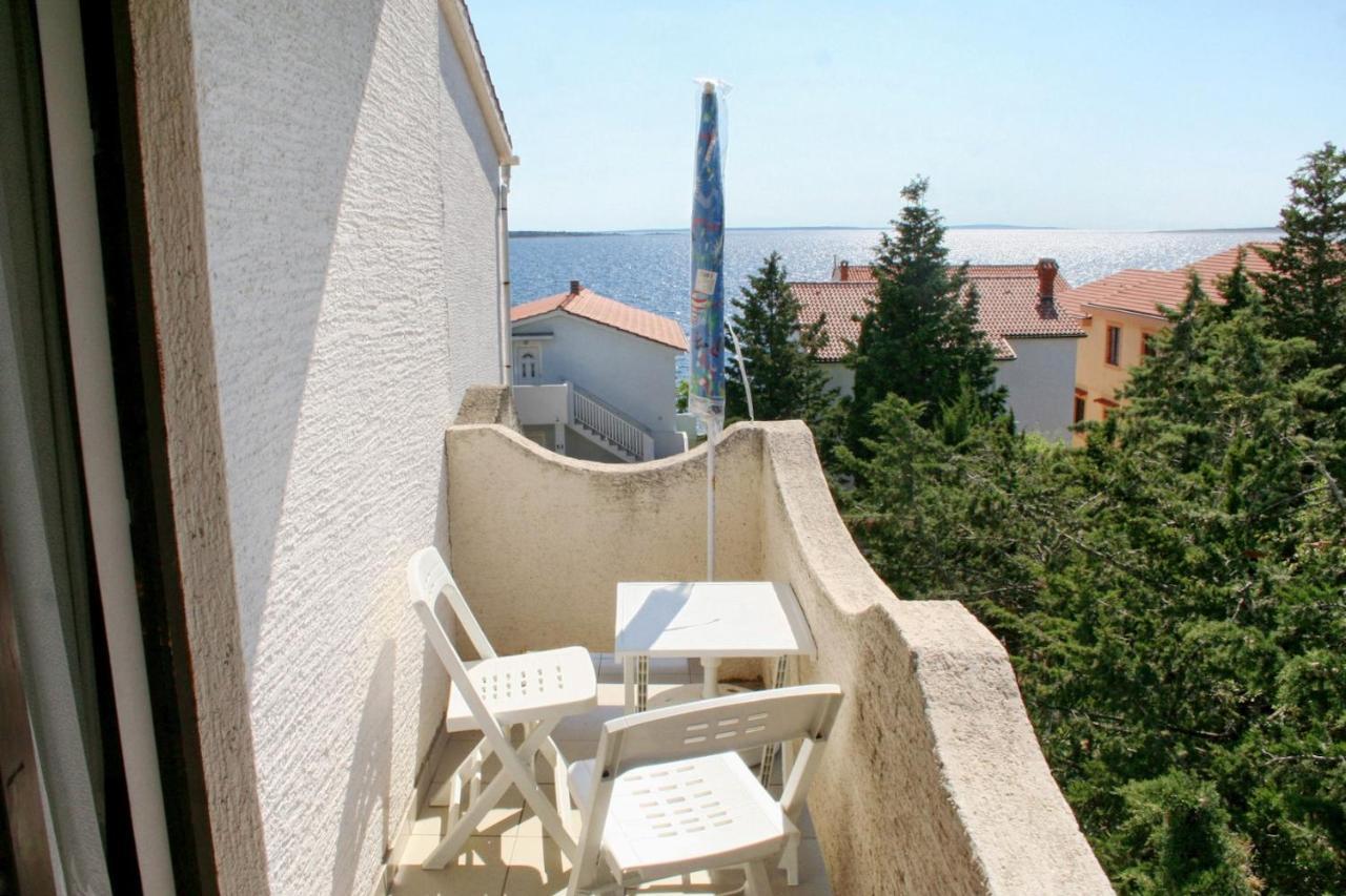 Apartments By The Sea Mandre, Pag - 3084 Колан Екстер'єр фото