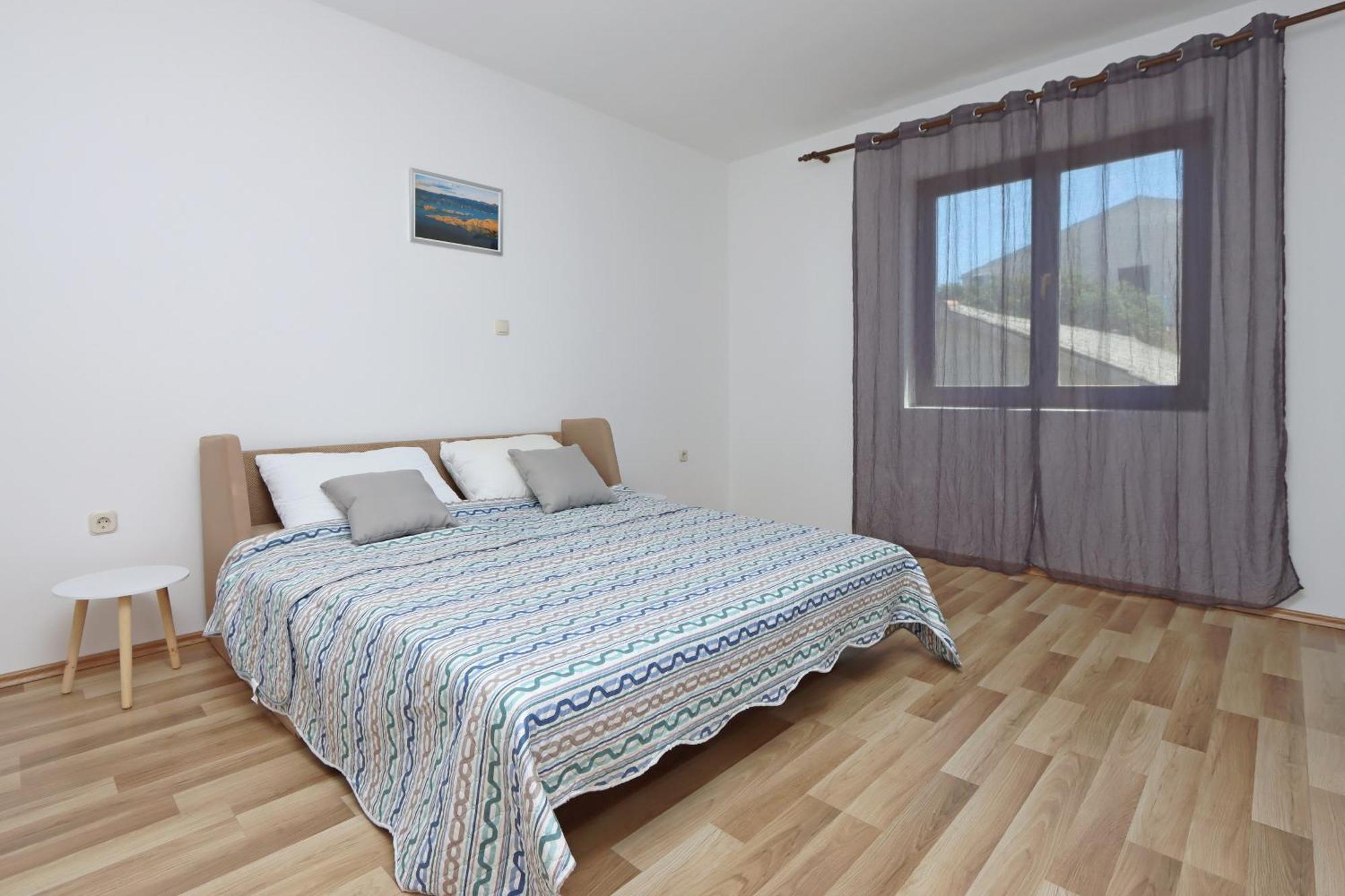 Apartments By The Sea Mandre, Pag - 3084 Колан Екстер'єр фото